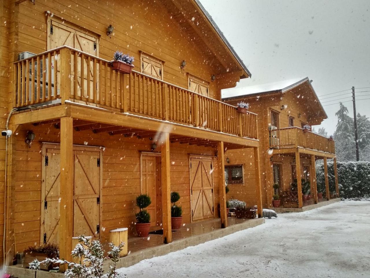 Kastor Chalets Ampelokipoi  Exterior foto