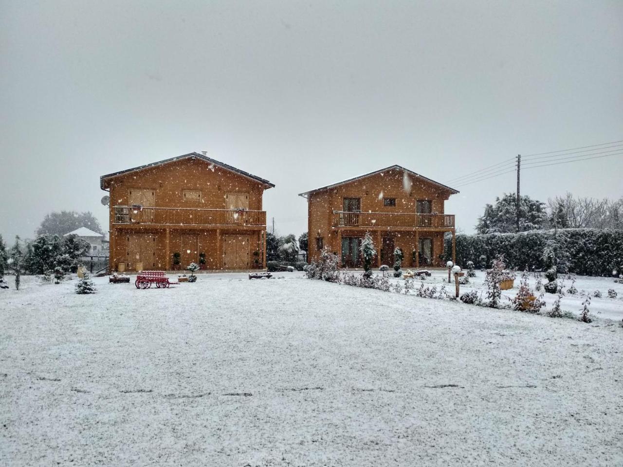 Kastor Chalets Ampelokipoi  Exterior foto